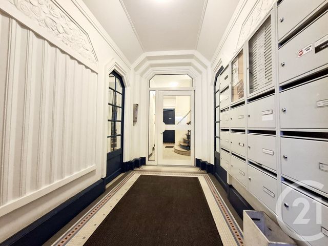 Appartement F3 à vendre - 3 pièces - 51.47 m2 - CLICHY - 92 - ILE-DE-FRANCE - Century 21 Calmette