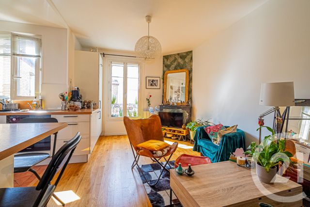 Appartement F2 à vendre - 2 pièces - 40.1 m2 - CLICHY - 92 - ILE-DE-FRANCE - Century 21 Calmette